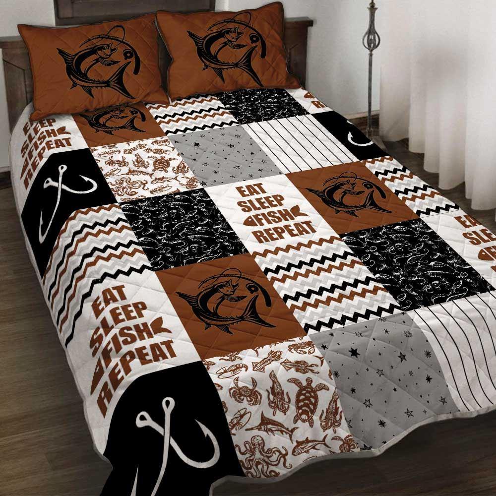 Fishing Pattern Quilt Bedding Set Multi Colors