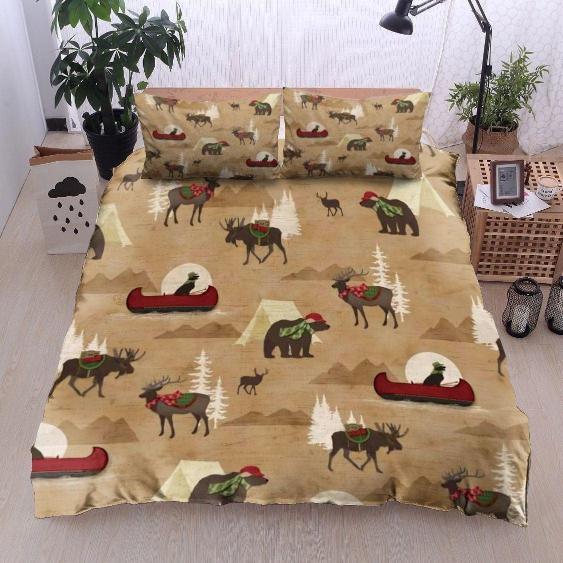Personalized 3-piece Duvet Cover Bedding Set Deer Dog Bear Christmas Bedding Set IYU