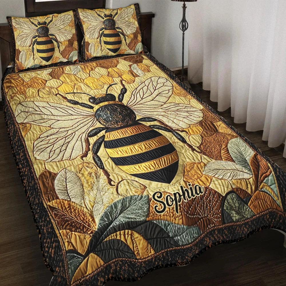 Golden Bee Honeycomb – Personalized Name Quilt Bedding Set For Beekeeper