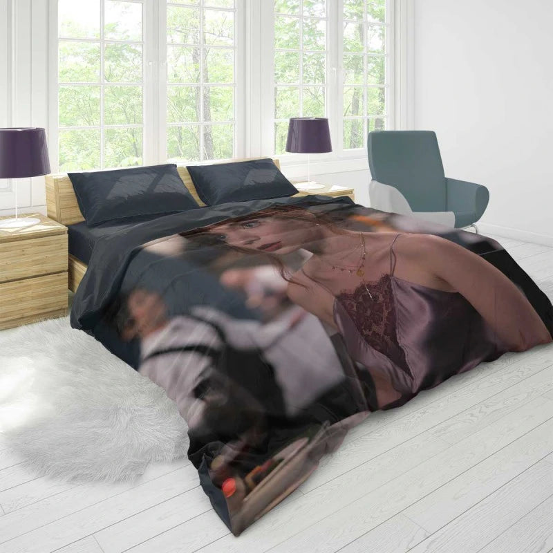 Anya Taylor-Joy in The Menu Movie Duvet Cover