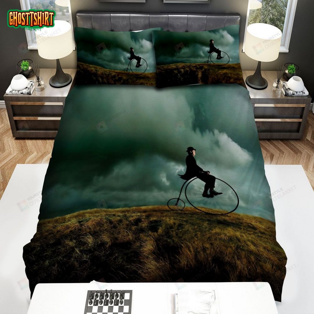 Arena Band The Visitor Album Cover Bed Sheets Spread Comforter Duvet Cover Bedding Set
