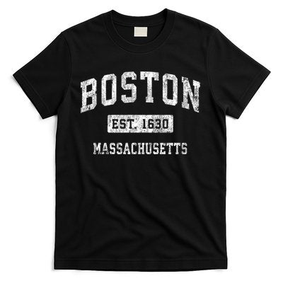 Boston Massachusetts MA Vintage Established Sports Design T-Shirt
