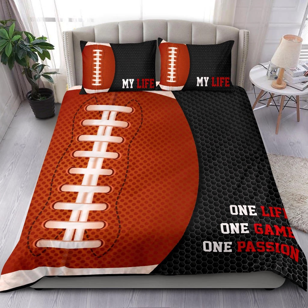 Football Duvet Cover Set, America Football Ball Life Pasion Player Gift Idea Black Duvet Cover & Pillowcases, Bedding Set