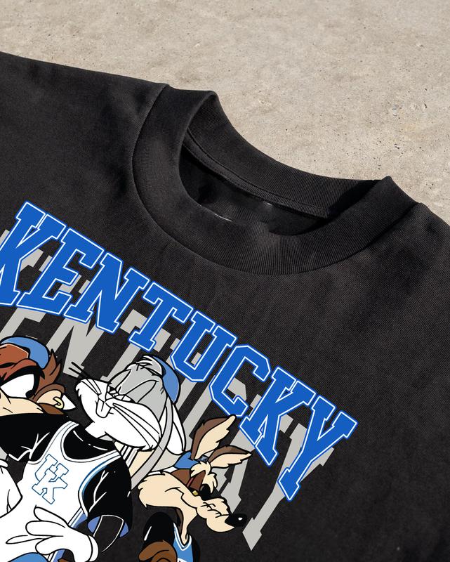 Vintage NCAA Kentucky Wildcats Looney Tunes Shirt, Kentucky Wildcats Shirt, University of Kentucky Wildcats, NCAA Basket Casual Menswear Top Graphic