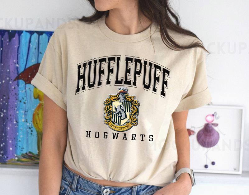 Vintage Hogwarts Shirt, Hogwarts House Shirt, Wizarding World Shirt, Magic World Shirt, Universal Studios Fan, HP Fan Gift Shirt Cotton Casual