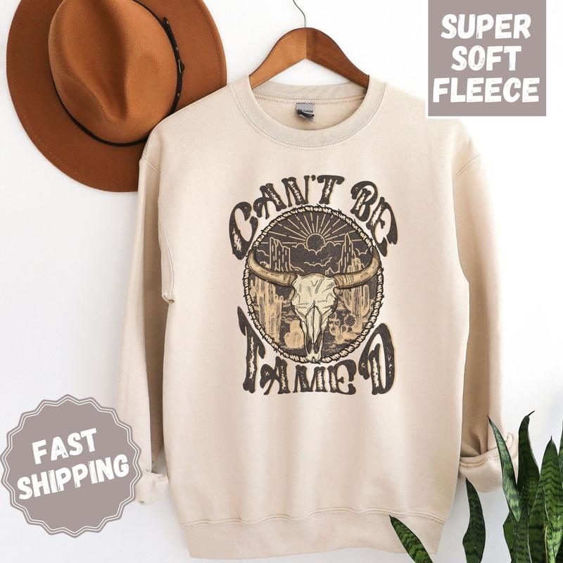 Can't Be Tamed Crewneck Sweatshirt, Womenswear Soft Printed Sweatshirt, Country Music Cozy Oversized Top Fleece Day