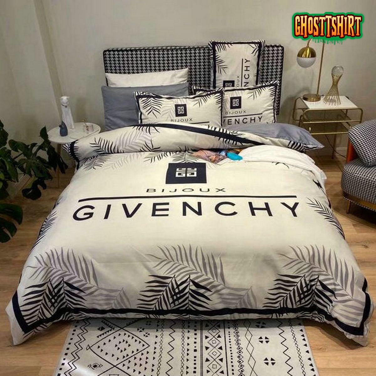 Givenchy Bijoux Bedding Set