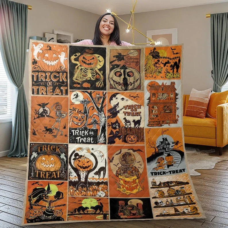 Personalized Vintage Retro Spooky Halloween 3-Piece Quilt Bedding Set With Pillowcases