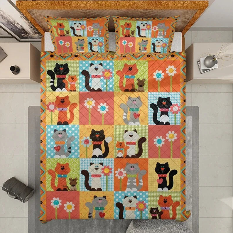Personalized Vintage Cartoon Cat with Flower Halloween 3-Piece Quilt Bedding Set With Pillowcases