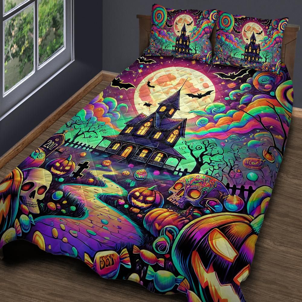 Personalized Vibrant Haunted House Halloween Quilt Bedding Set 3-Pc