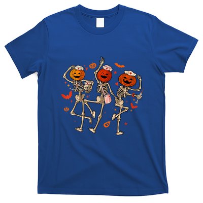 Retro Skeleton Nurse Dancing Halloween Spooky Pumpkin Nurse Gift T-Shirt