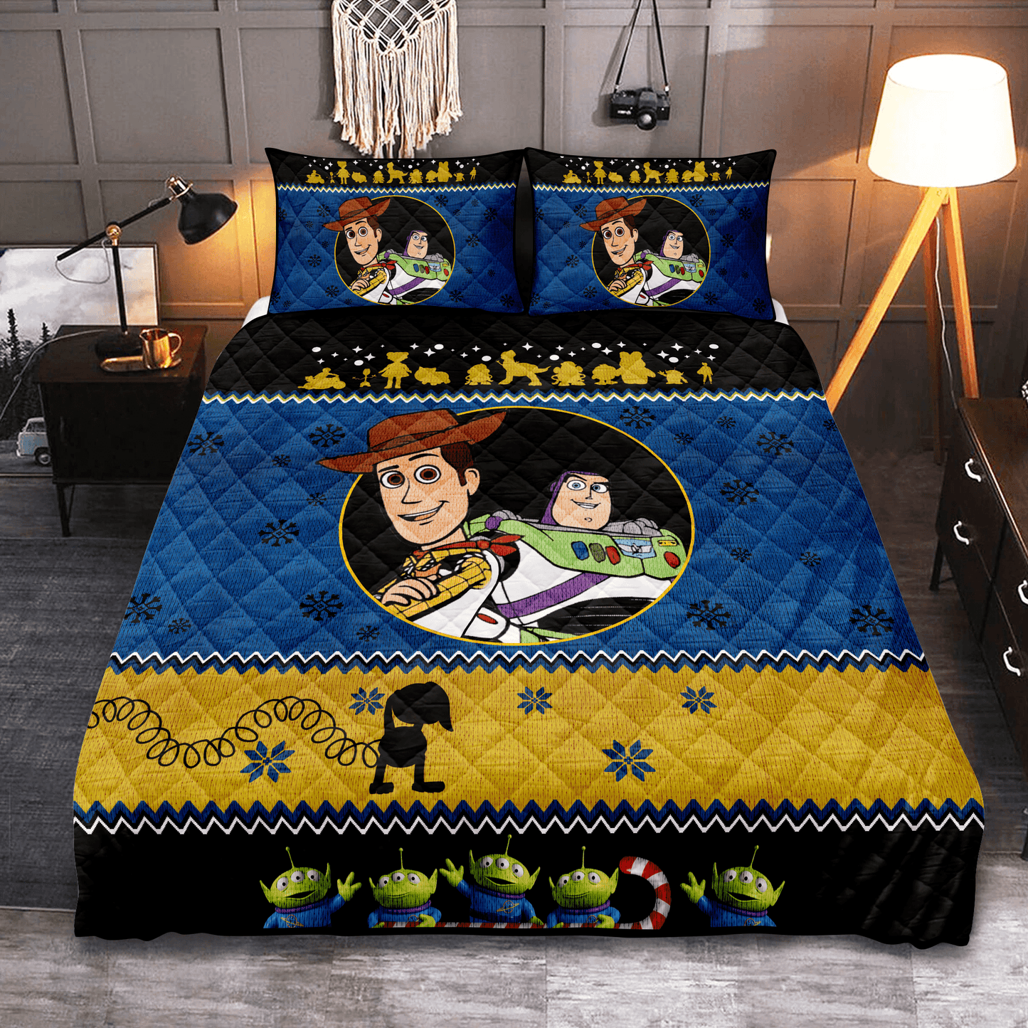 Personalized Toy Story Christmas 3-pc Quilt Bedding Set for Kids Bedroom Decor