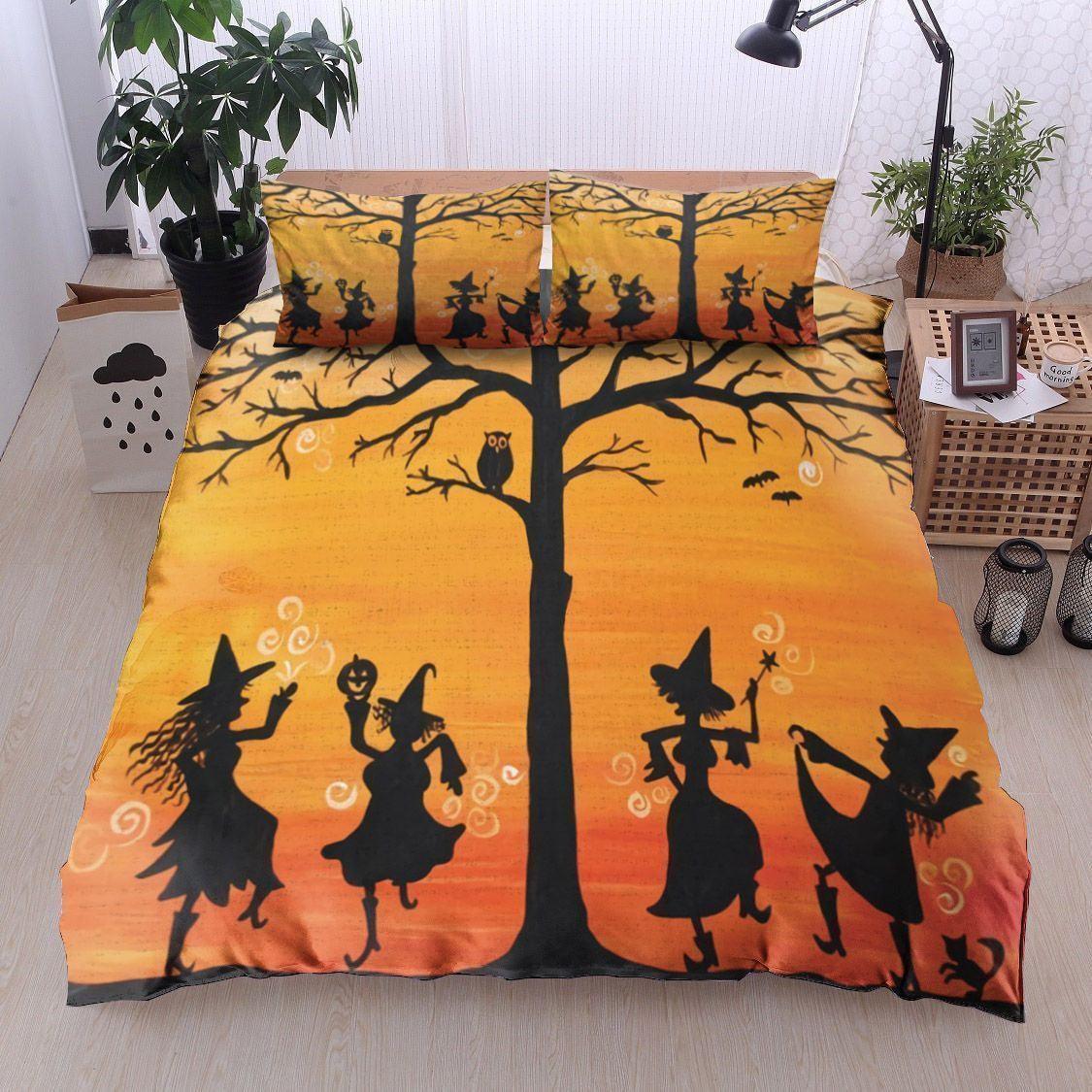 Personalized 3-piece Duvet Cover Bedding Set  Witch Cat Owl Pumpkin Tree Halloween Bedding Set IYLN