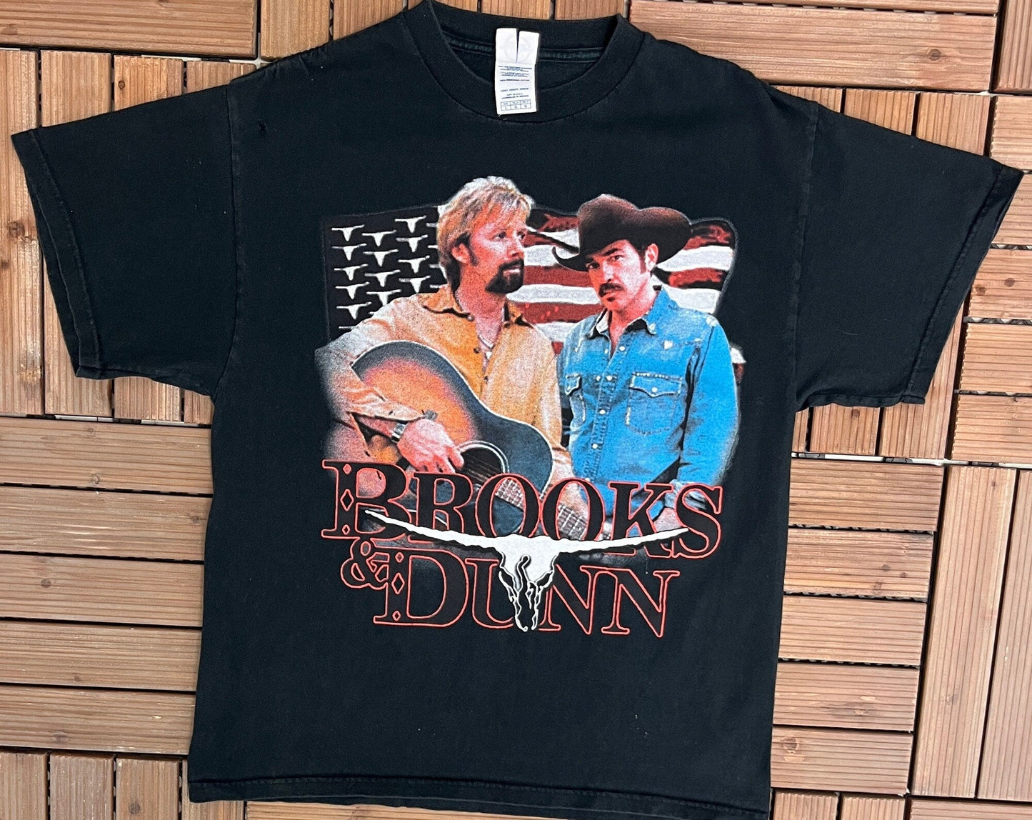 Brooks & Dunn Deuces Wild Graphic Tee | Country Music Black T-Shirt