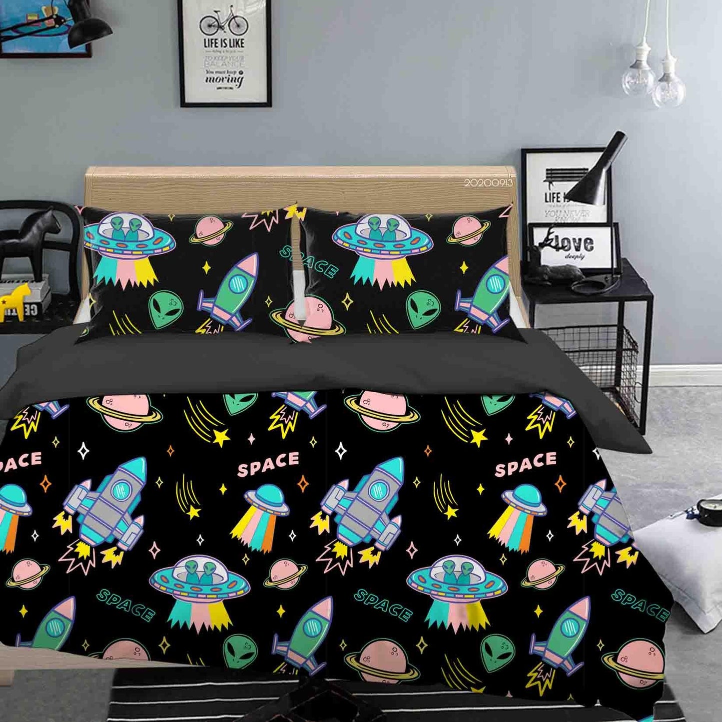 3D Cartoon Colorful UFO Aliens Spaceship Planet Stars Pattern Quilt Cover Set Bedding Set Duvet Cover Pillowcases WJ 1817