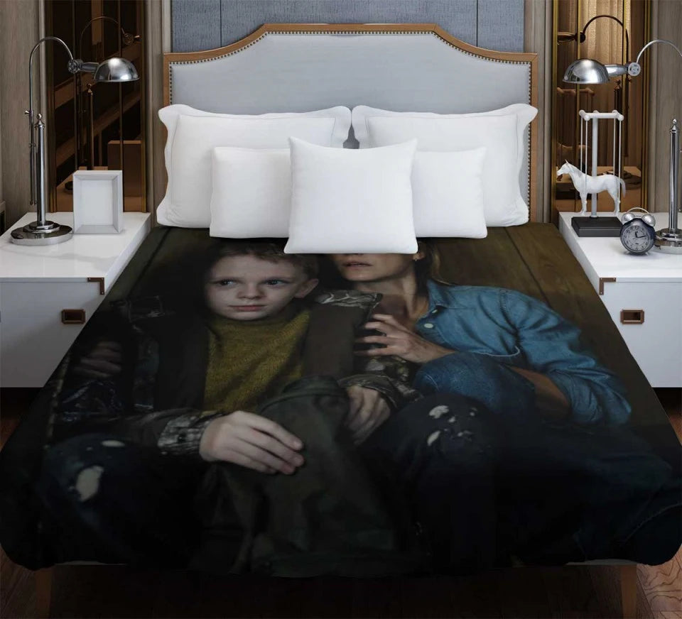 Antlers Movie Jeremy T Thomas Keri Russell Duvet Cover