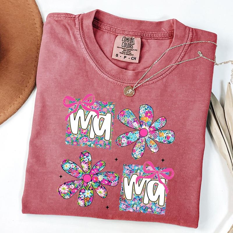 Comfort Colors Floral Mama Coquette T-shirt, Preppy Mama Shirt, Retro Mama Flower Shirt, Mother's Day Gift, Unisex T-Shirt