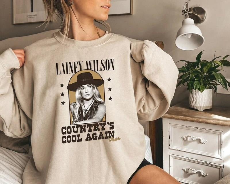 Lainey Wilson Country's Cool Again Tour 2024 Sweatshirt - Concert Shirt, Fan Merch for 2024 Tour