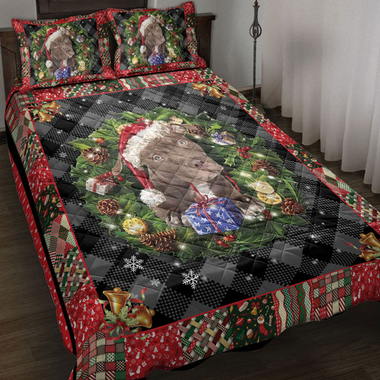 Pitbull Quilt Set, Pitbull Wearingmas Hat Wreath Dog Quilt Blanket With Pillowcases, Quilt Bedding Set, Christmas Gift