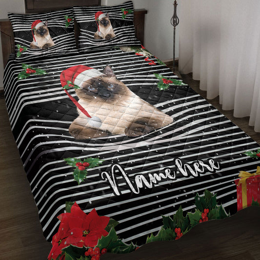 Personalized Siamese Quilt Set, Siamesemas Striped With Santa Hat Quilt Blanket With Pillowcases, Custom Name Quilt Bedding Set, Christmas Gift
