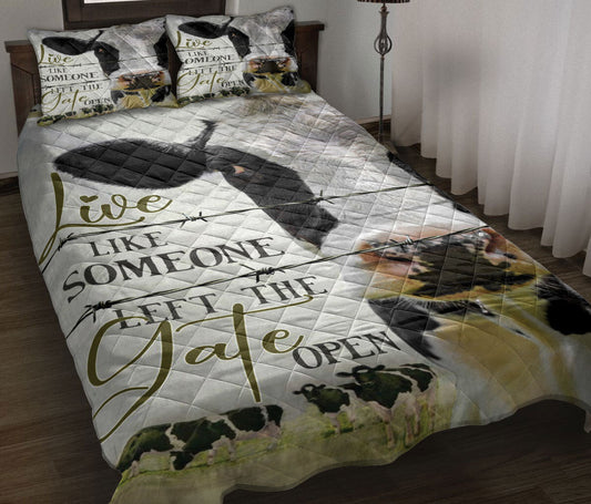 Cattle Quilt Set, Cow Live Like Someone Left The Gate Open Quilt Blanket With Pillowcases, Quilt Bedding Set