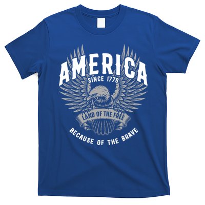 America 1776 Land Of Free Because Of The Brave Usa Eagle Gift T-Shirt