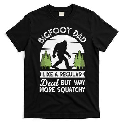 Bigfoot Dad Funny Sasquatch Bigfoot Fathers Day T-Shirt
