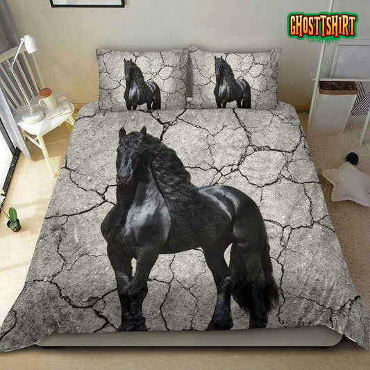 Beautiful Black Horse Bedding Set