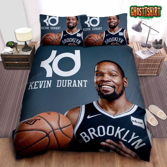 Brooklyn Nets Kevin Durant Smiling With Basketball Ball Photograph Bed Sheet Duvet Cover Bedding Set