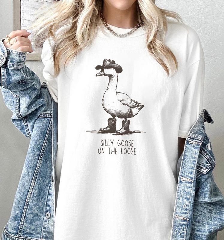 Silly Goose On The Loose T-shirt Breathable Casual, Outfit Top T-shirt Womenswear Day, Streetwear Underwear