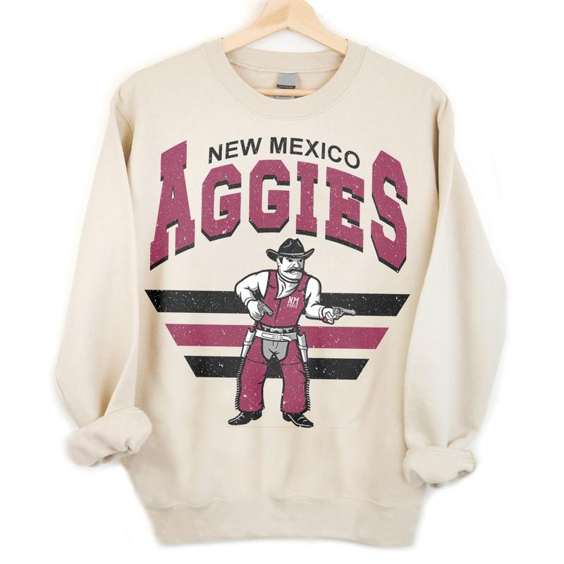 28. New Mexico State Aggies Vintage NCAA Sweatshirt, University Team Shirts, Classic Apparel Gift for Football Fans
