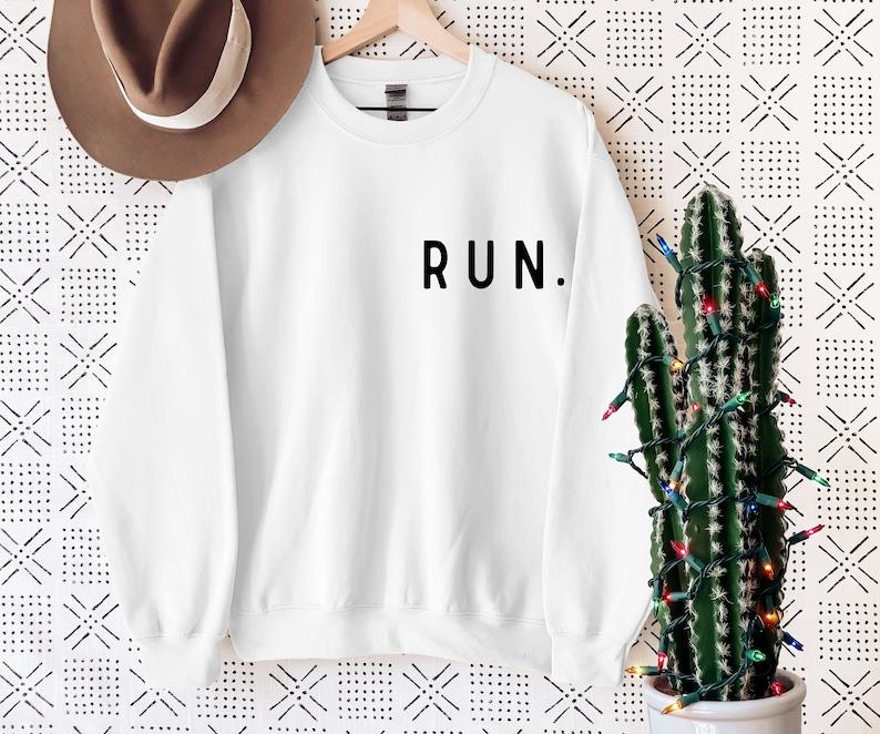 Run Sweatshirt, Minimalist Running Sweatshirt, Running Crewneck, Runner Gift, Marathon Gift, , Running Clothes, Marathon Shirt,Runner