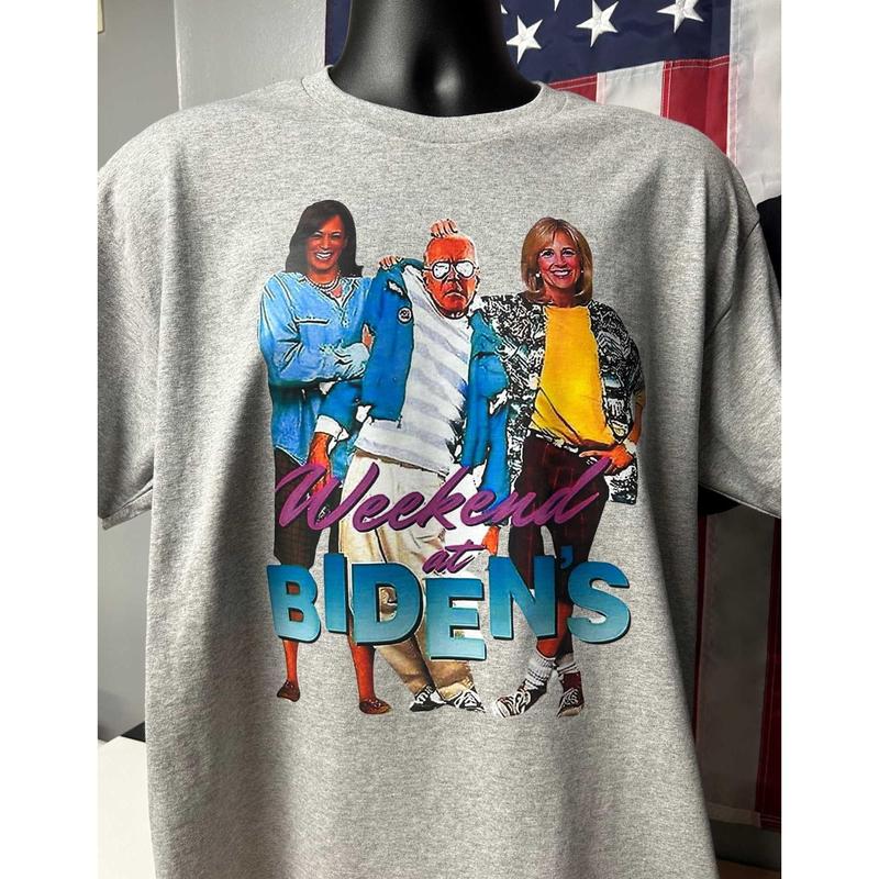 WEEKEND AT BIDENS, Short sleeve shirt