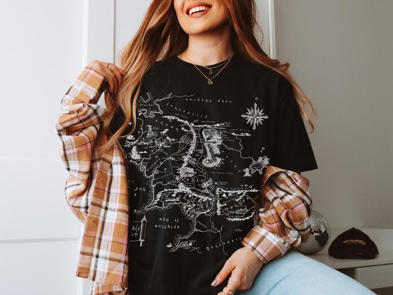 Middle Earth Map T Shirt Hoodie Sweatshirt Sweater