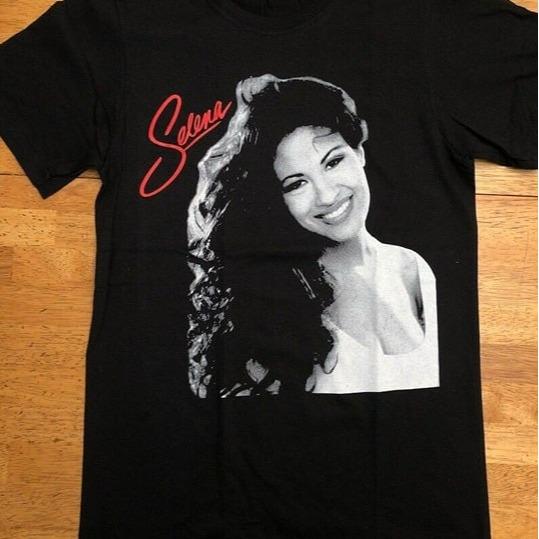Selena T-shirt Selena Quintanilla tee