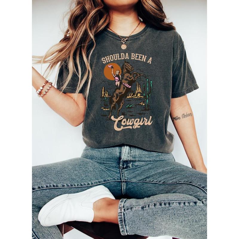 Should A Been A Cowgirl Shirt,Retro Cowgirl Shirt,Western Graphic Tee,Western Shirt,Cowgirl Tshirt,Rodeo Shirts,Rodeo Country Western  T-shirt, sweate