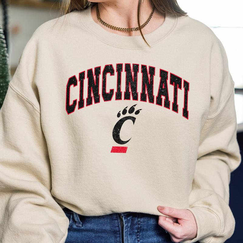 Cincinnati Bearcats Vintage Football NCAA Trendy Sweatshirt, University of Cincinnati Unisex Football NCAA Shirt, Gift For Men, Gift For Girls, Crewne