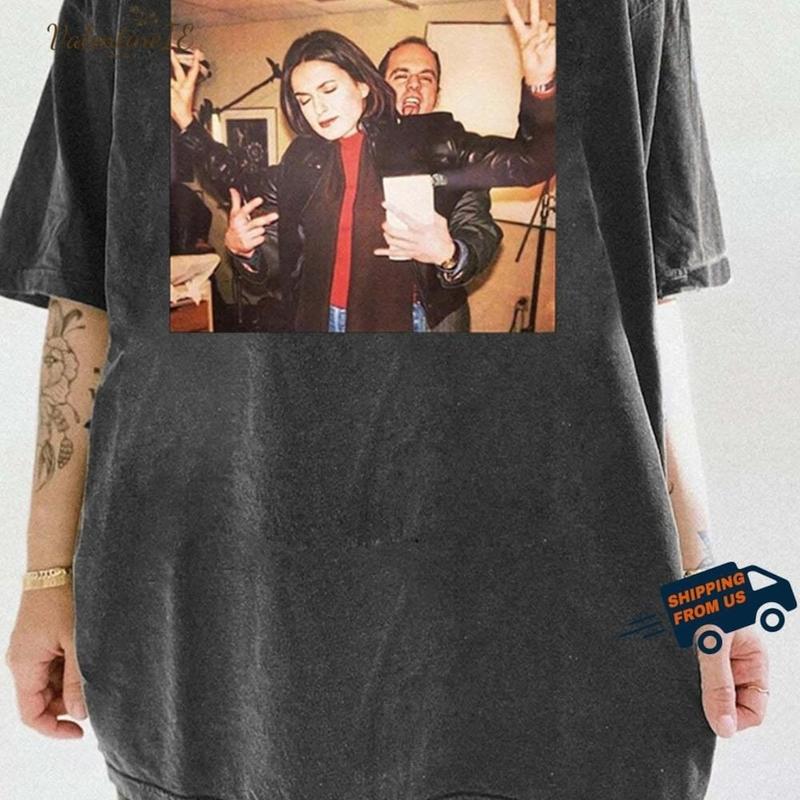 Elliot Stabler And Olivia Benson Law And Order Graphic T-Shirt, Vintage 90S Tv Series Shirt