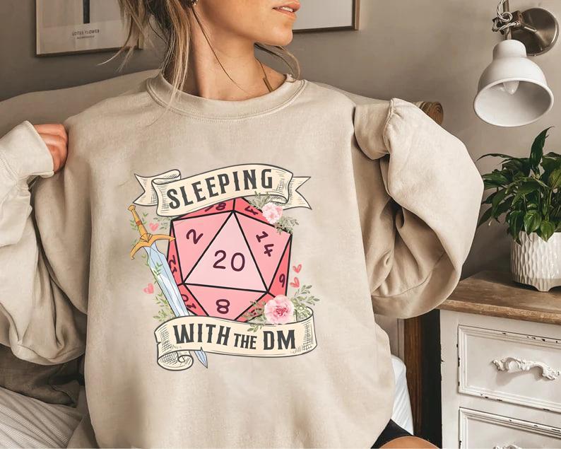 SLEEPING with the DUNGEON MASTER T-Shirt Sweatshirt for Women - Pink Cotton Hoodie with D20 Design, Casual Style, Ideal for Dungeons and Dragons Fans