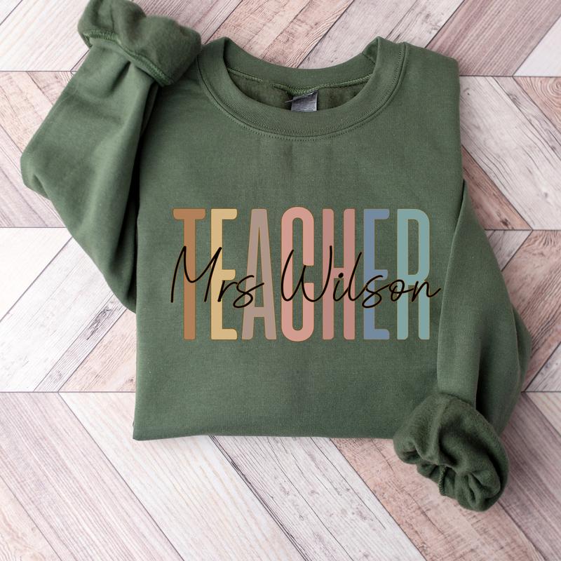 Custom Mrs Teacher Sweatshirt, Teacher Tshirt, Cute Teacher Crewneck, Teacher Appreciation gift, Gift for Teacher, Retro Teacher Shirt