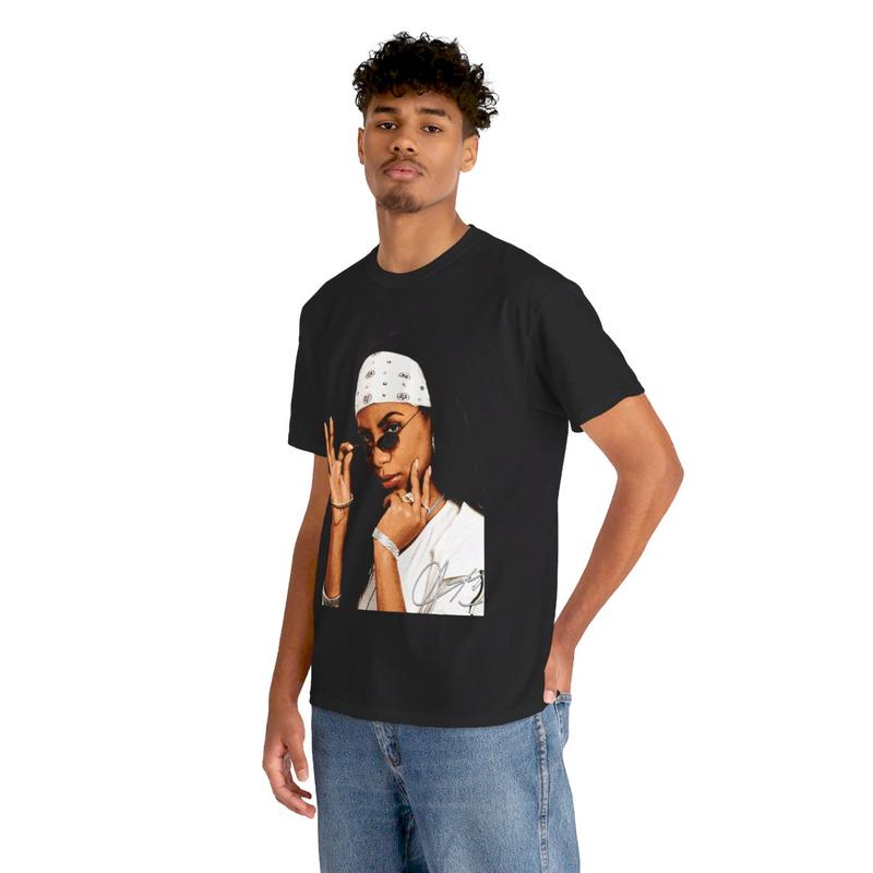 Aaliyah T-Shirt Rap Tee RNB Concert Merch Rare Hip Hop Graphic Print Casual Classic Cotton Menswear Retro Top Vintage Comfy