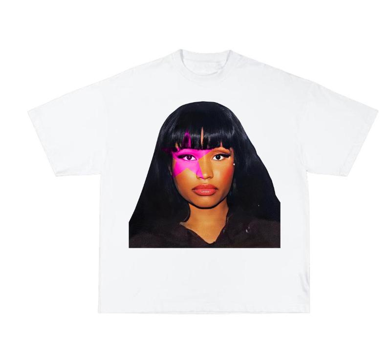 Nicki PINK Star Minaj See No Evil Big Face Graphic Rap Tee Shirt