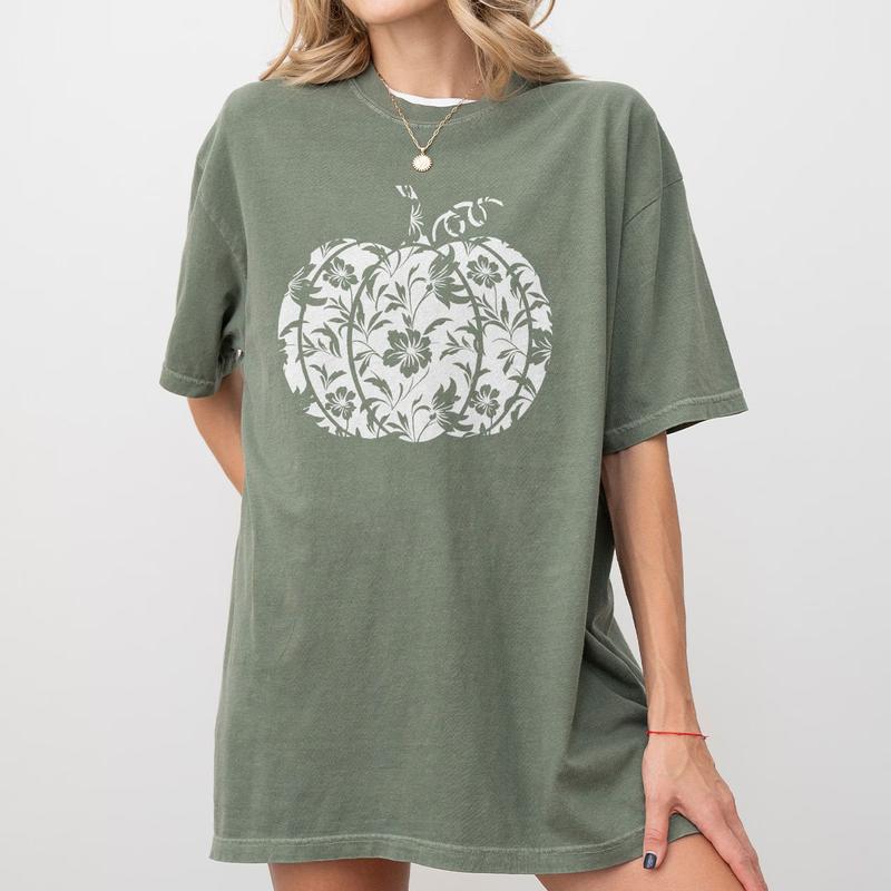 Floral Pumpkin Shirt, Halloween Shirt, Halloween Pumpkin Shirt, Fall Comfort Tee, Fall Shirt for Woman, Pumpkin Shirt, Autumn Shirt, Pumkin Floral Shi