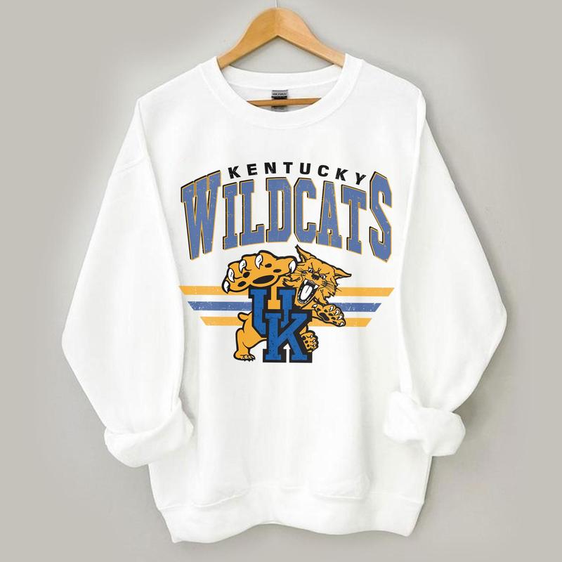 48. Kentucky Wildcats Vintage NCAA Sportswear, University Team Apparel, Classic Basketball and Baseball Gift