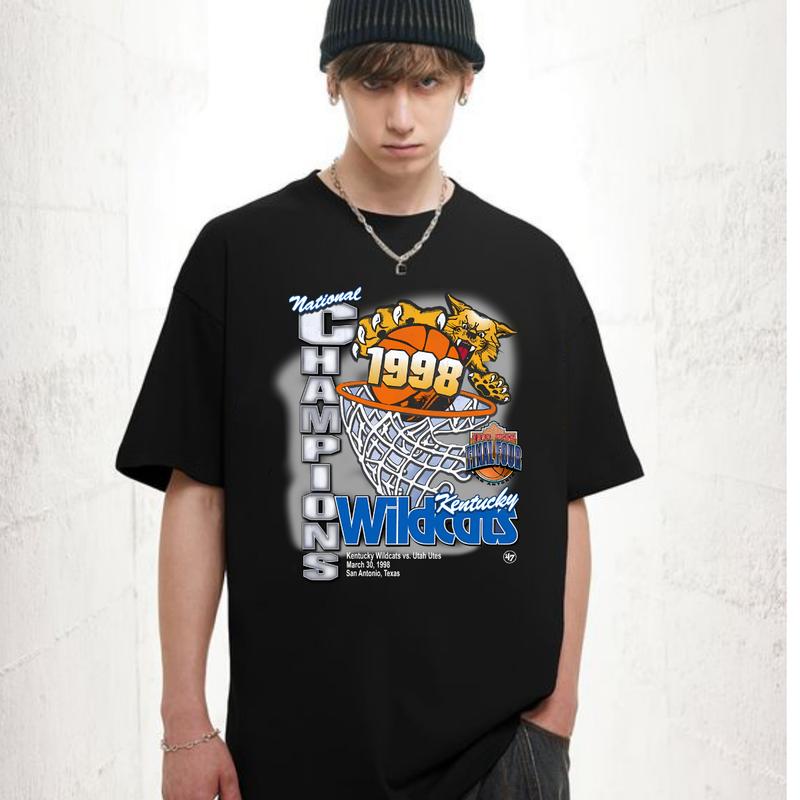 Vintage NCAA 1998 Final Four Kentucky Wildcats Locker Vintage Tubular T-Shirt Cotton Short-sleeve Retro Streetwear Tshirt Menswear Top unisex t-shirt