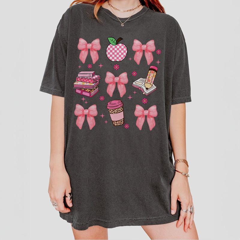 Coquette Teacher Shirt, Retro Teacher Shirt, Back To School Teacher Tee, Teacher Appreciation Gifts, Teacher Birthday Gifts, New Teacher T-Shirt Unise