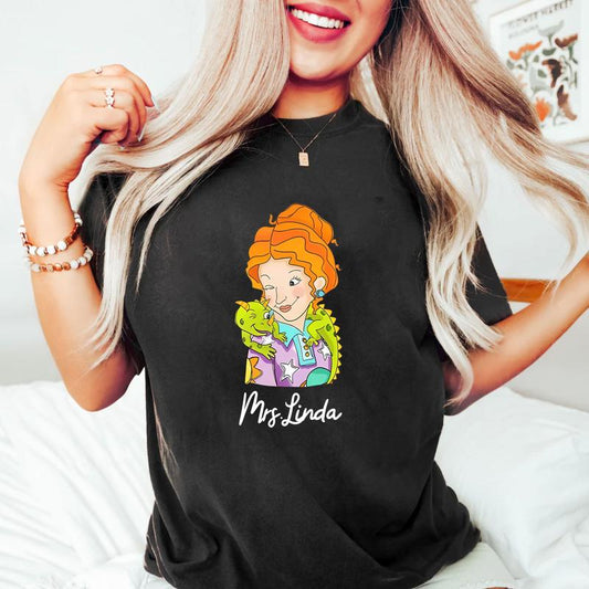 Take Chances Make Mistakes Get Messy Shirt, Miss Frizzle Shirt, Magic School Bus Shirt, Custom Name Teacher Shirt ( Please Inbox Message Or Note In Or
