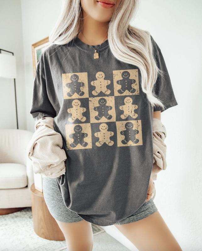 Retro Checkered Gingerbread Man ShirtSweatshirtHoodie, Vintage Crewneck, Gift For Xmas, Cotton, Womenswear Tops