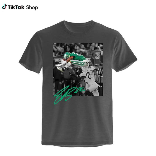 Saqu0n Barkley Backwards Hurdle Philaly Shirt, Saqu0n Fly Shirt, Football Fan T-Shirt