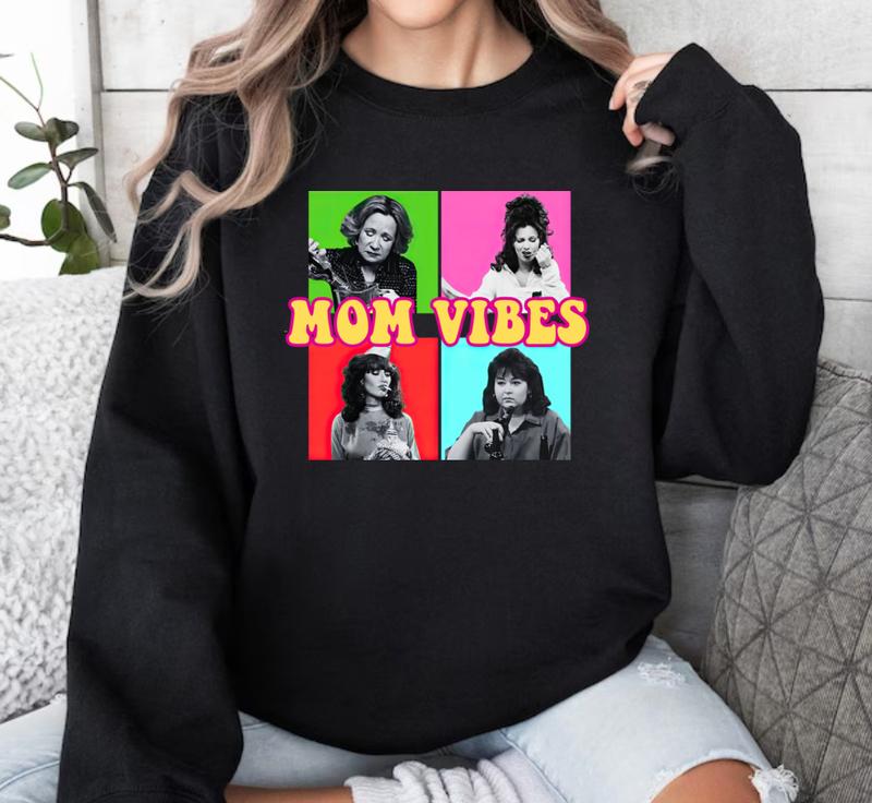 Retro Mom Vibes Shirt, Mom Tee Shirt, 90â€™s Mom Vibes Shirt